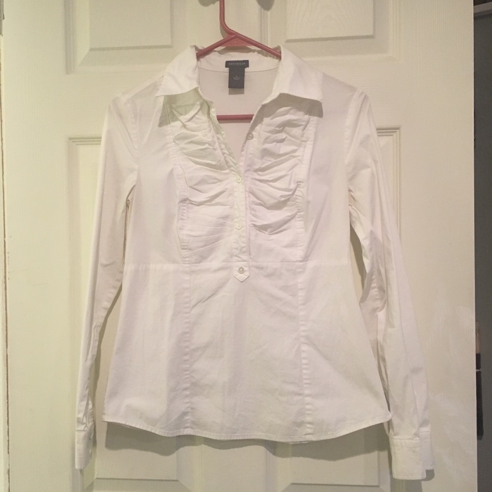 Crisp Ann Taylor dress shirt